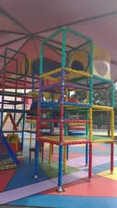 Rede de proteção em estrutura de playground e brinquedoteca infantil modular no bairro Piratininga em Campo Grande MS - UauTelas Bairro Piratininga MS